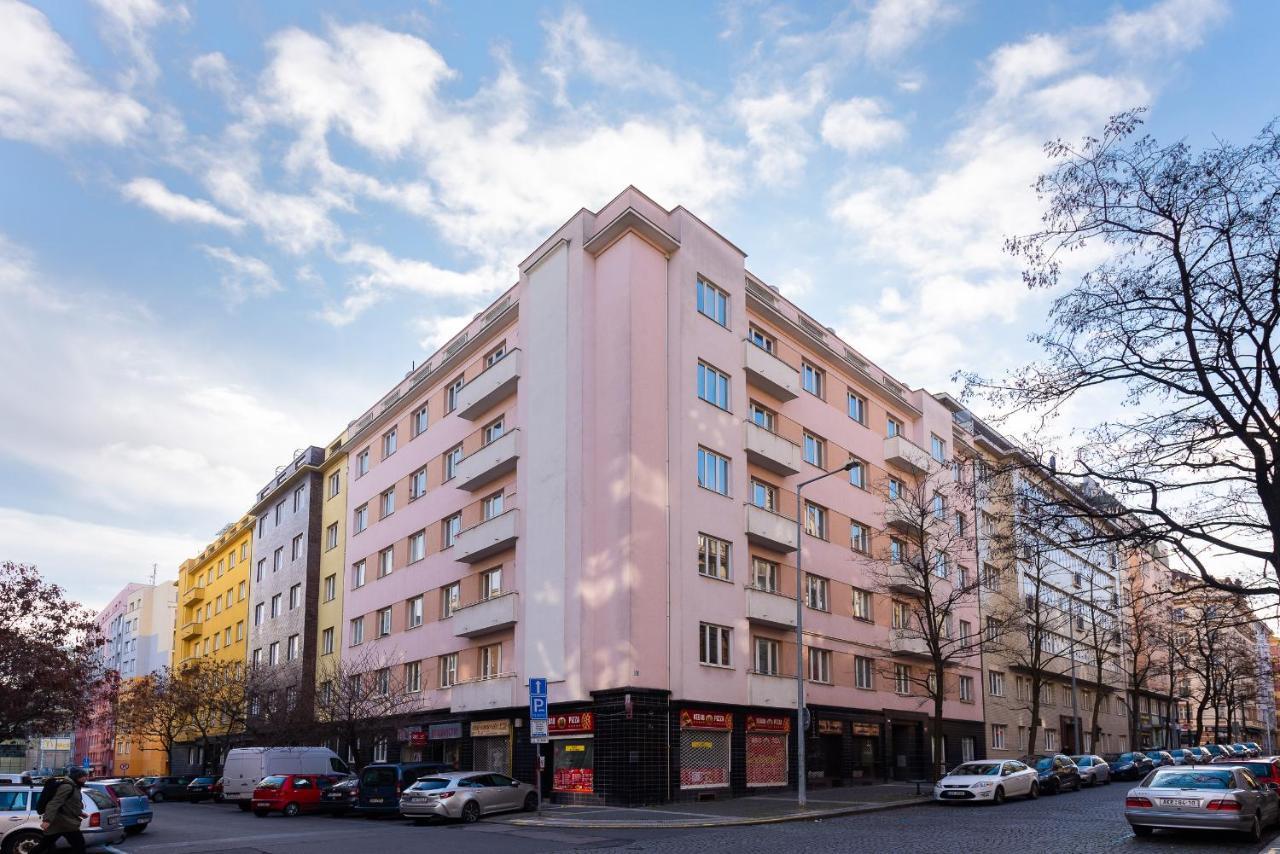 Bright Charming Apt With Terrace, Parking & Airco. Prague Extérieur photo