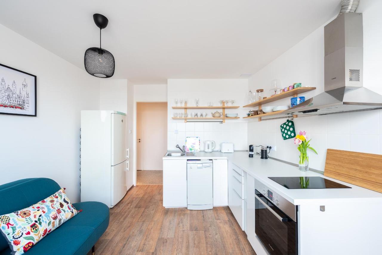 Bright Charming Apt With Terrace, Parking & Airco. Prague Extérieur photo